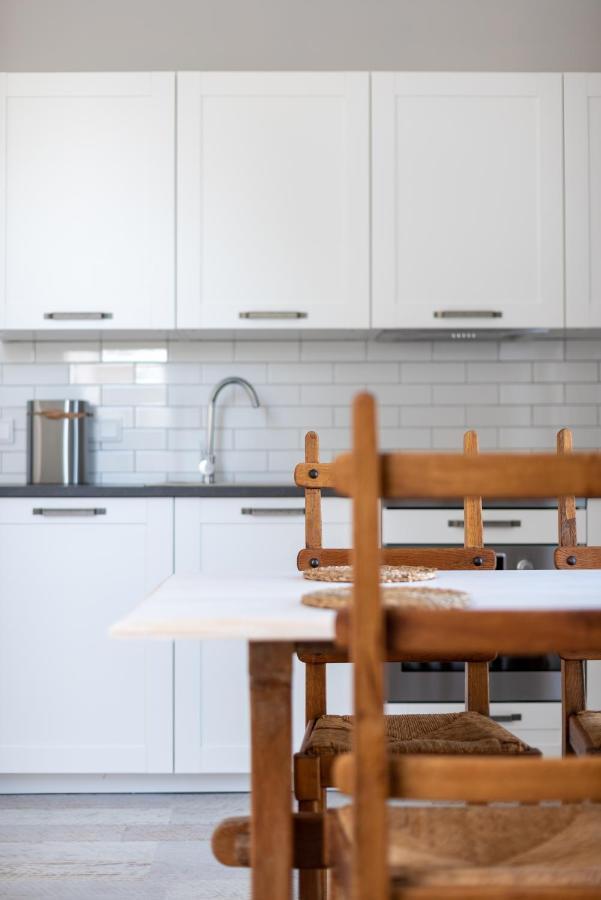 Noclegi Liw Apartments Hotel Apartamenty Wegrow Ngoại thất bức ảnh